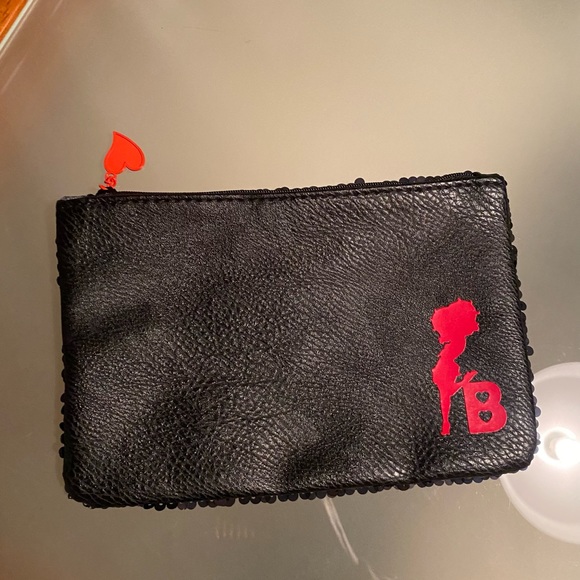 New! Ipsy Betty Boop cosmetic bag - Picture 8 of 8